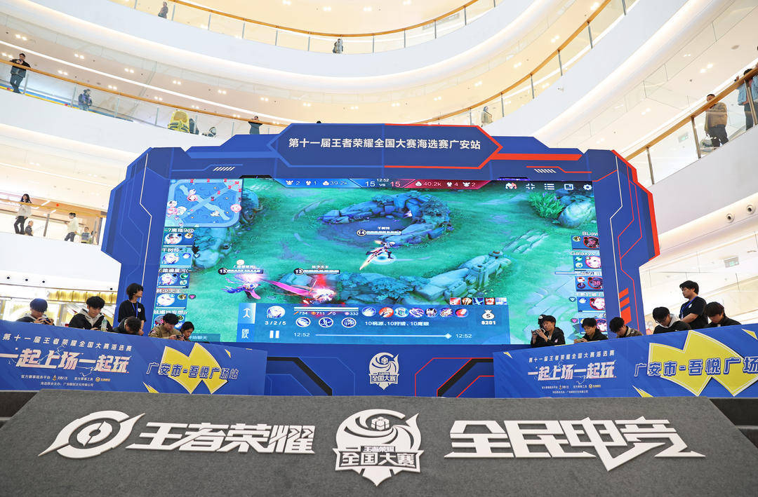 Deft成为首位达成LCK联赛3000击杀的选手