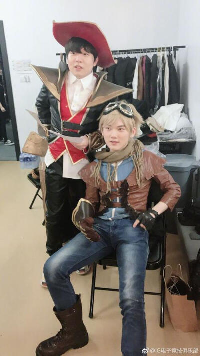 王者荣耀狼队官宣野王小胖正式加入大名单